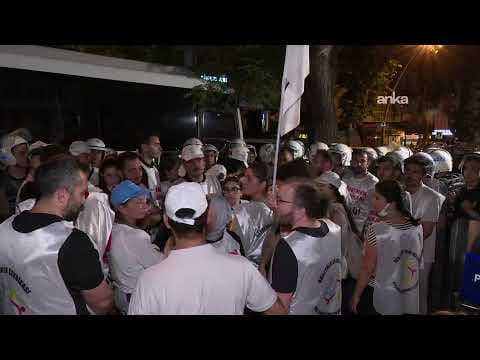 Özel Sektör Öğretmenleri Sendikası, Madenci Anıtı'na yürüyüş düzenliyor / Ankara #Canlı